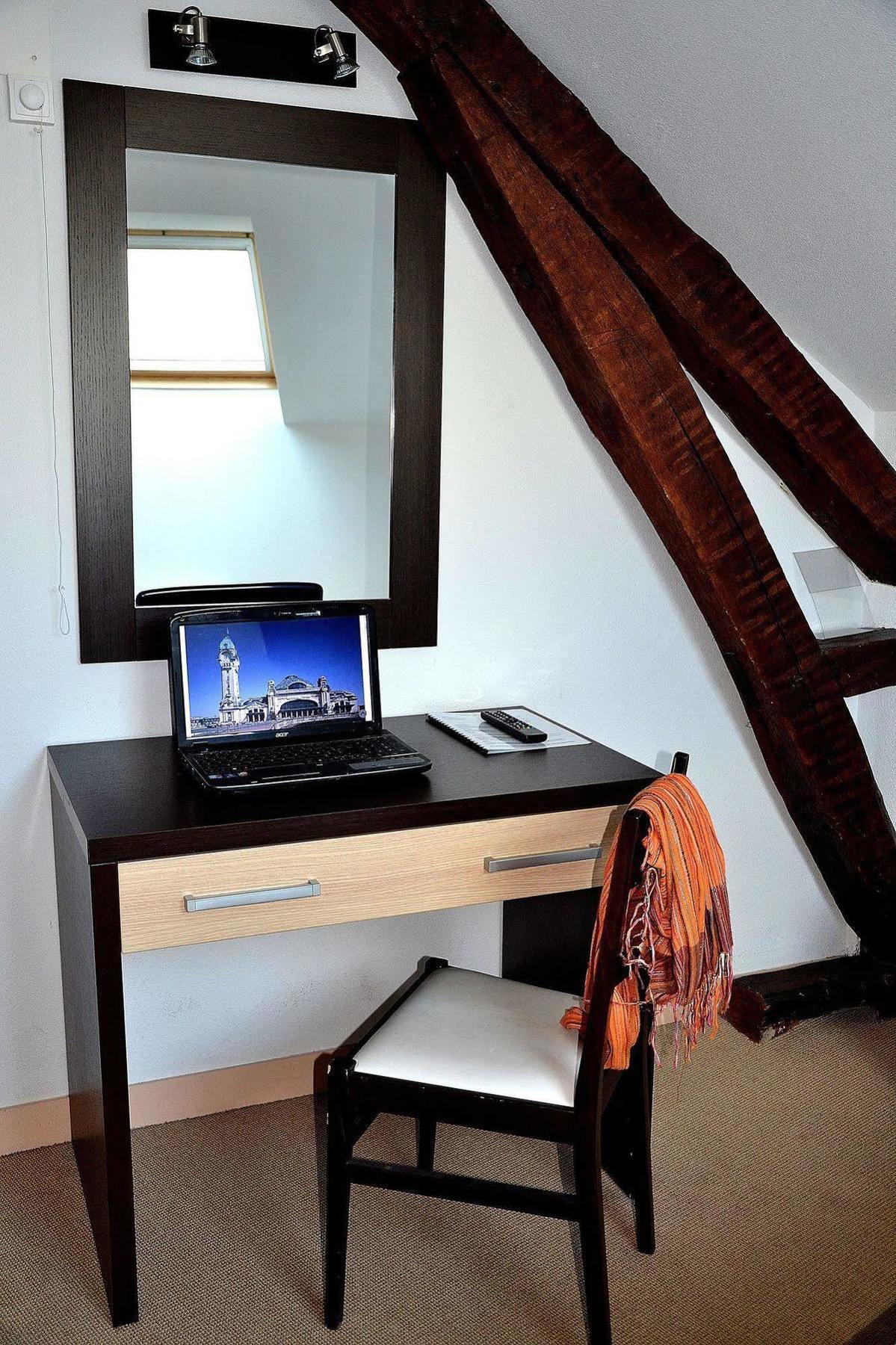 Hotel Les Benedictins 리모주 외부 사진