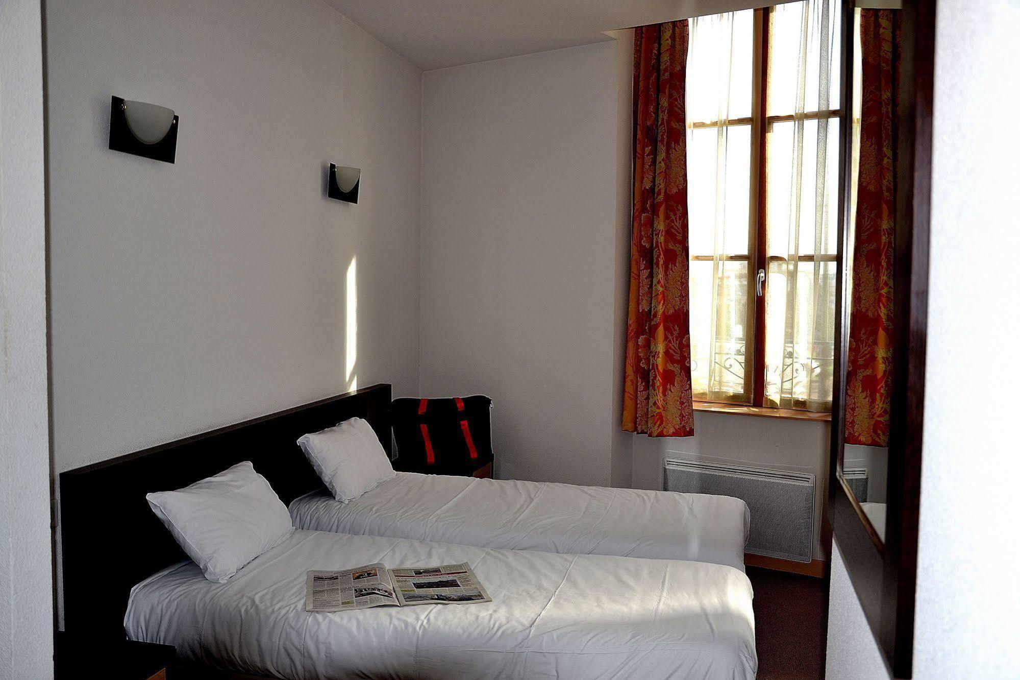 Hotel Les Benedictins 리모주 외부 사진