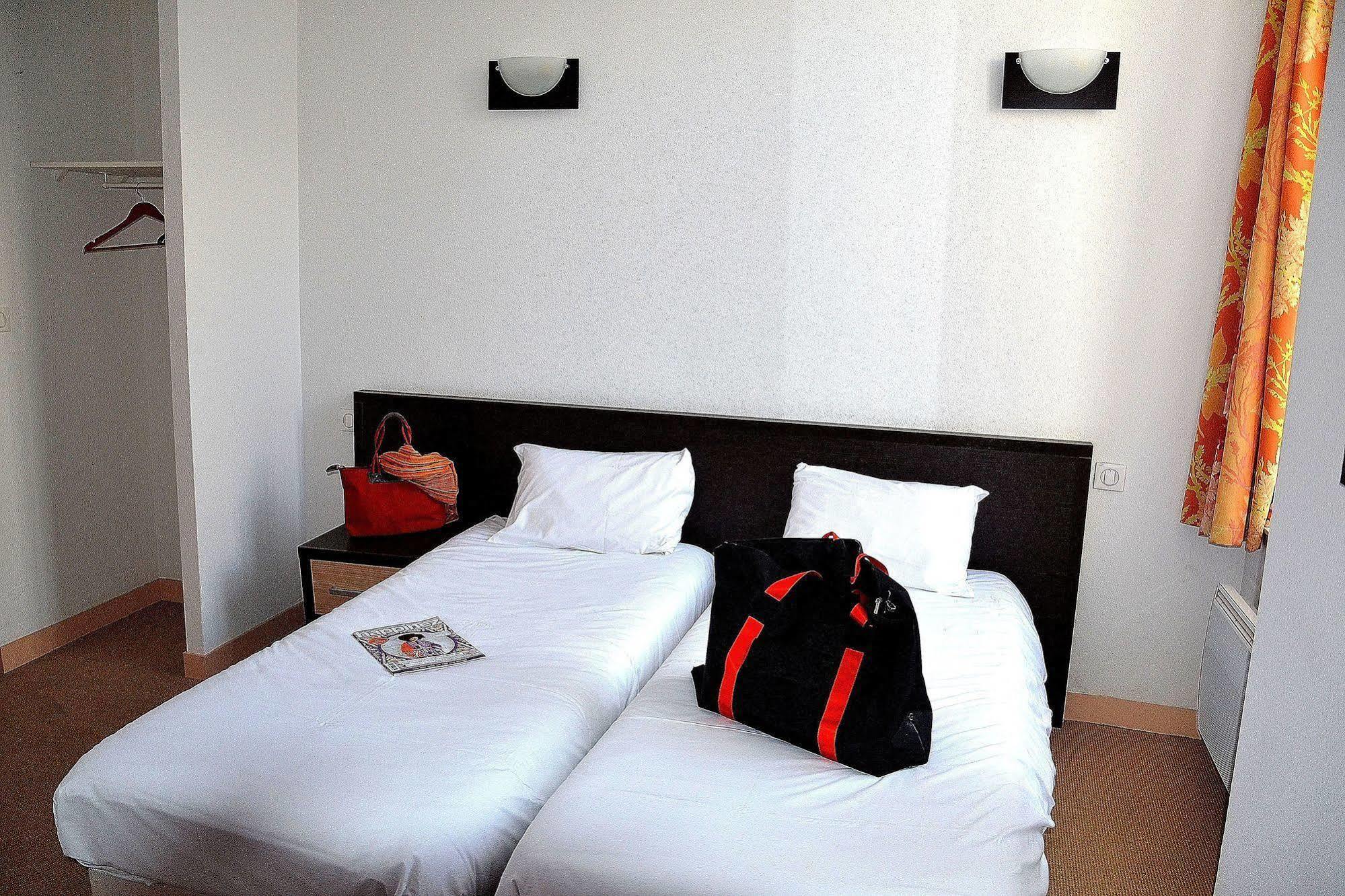 Hotel Les Benedictins 리모주 외부 사진